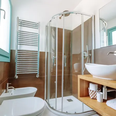 Privata Villa, Great Living Space, Rural Location